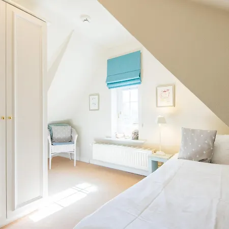 Haus Skandia, App 4 *